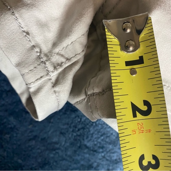 Siko Jeans White Denim Shorts Women’s Size 12 Cotton Blend Stretchy Soft Summer - Picture 7 of 7